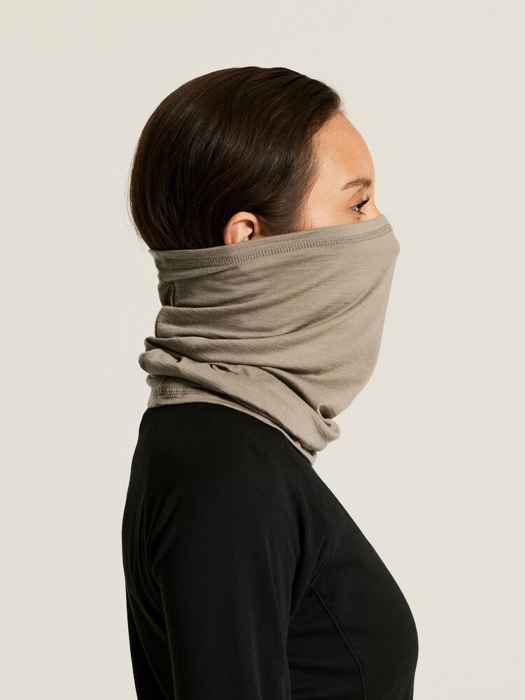 Essence Wool Necktube
